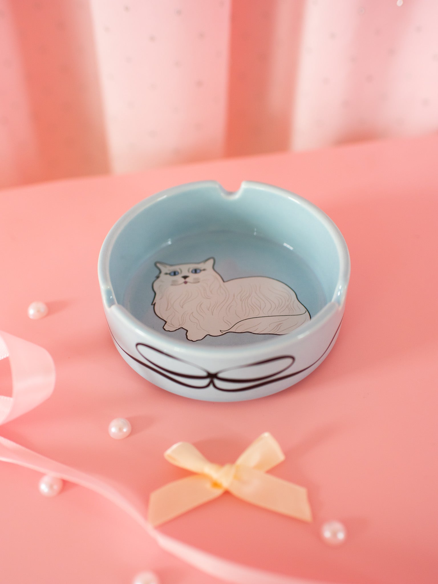 Miss Kitty Ceramic Ash Tray