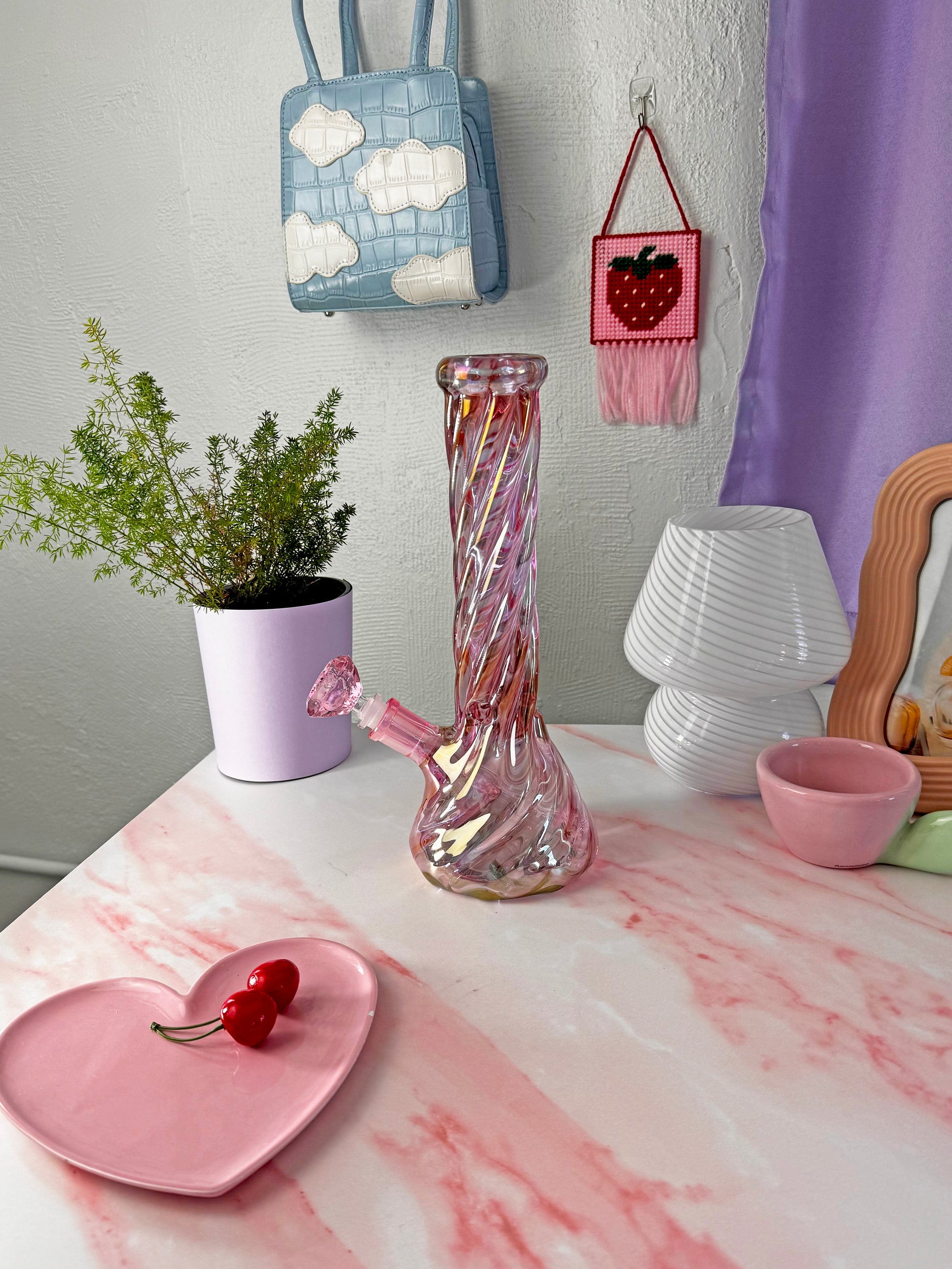 Pink Day Dreamer Beaker Bong