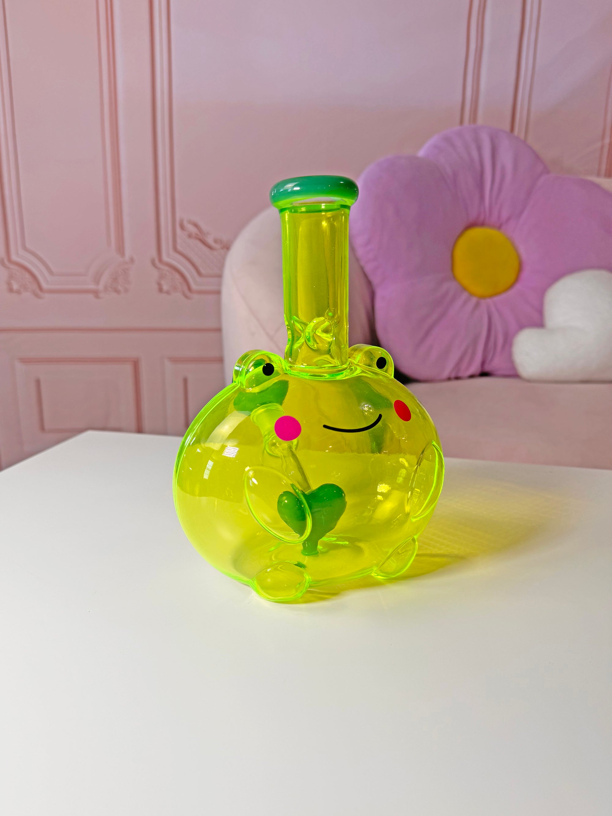 Ms. Frog, The Bong