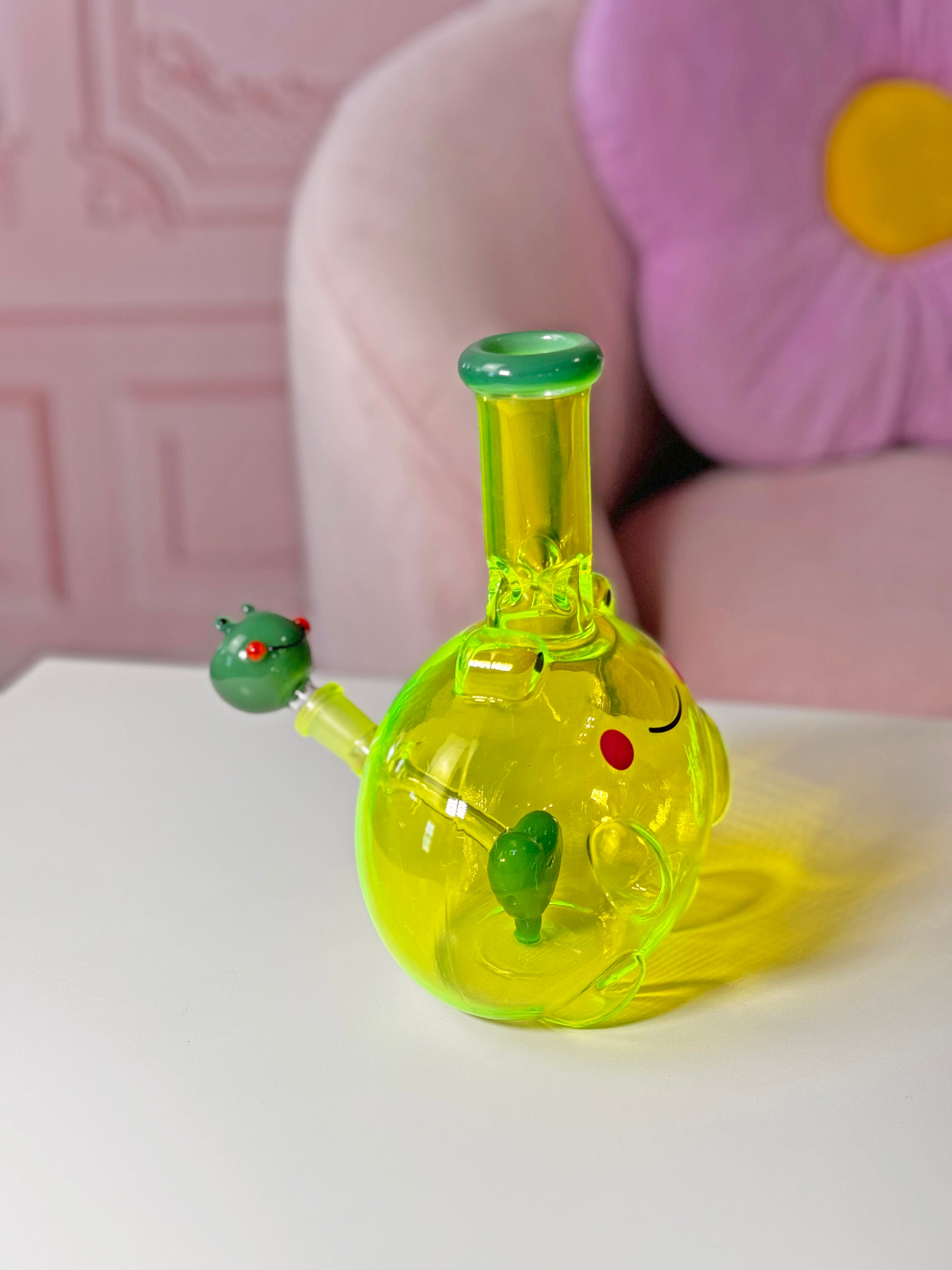 Ms. Frog, The Bong