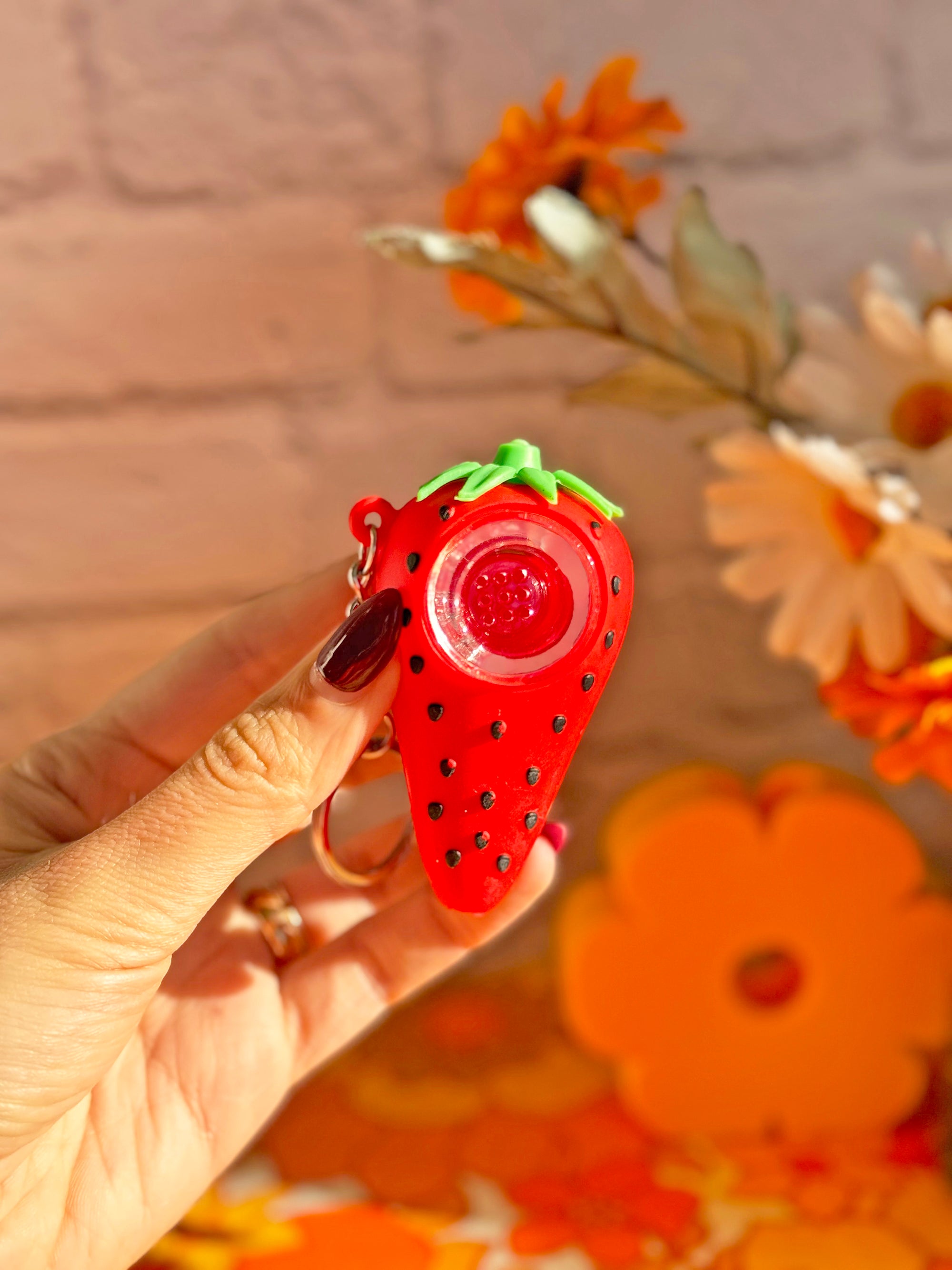 Portable Strawberry Pipe- Silicone