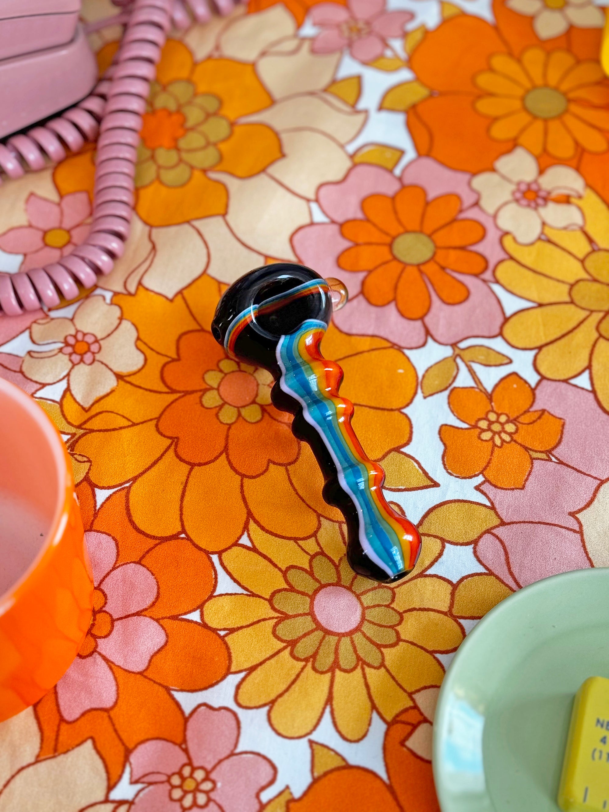 Retro Rainbow Pipe