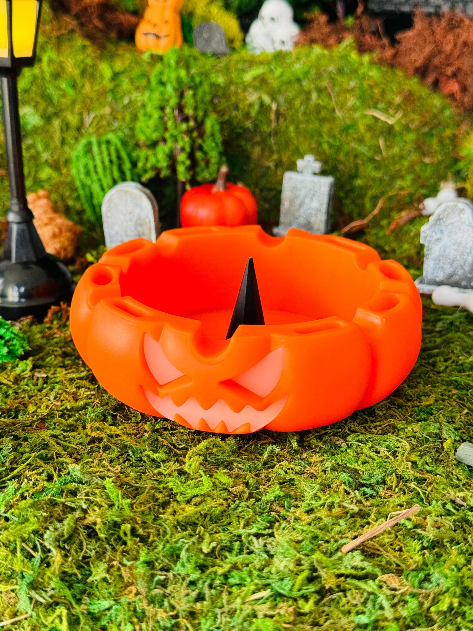 Pumpkin Debowler Ash Tray