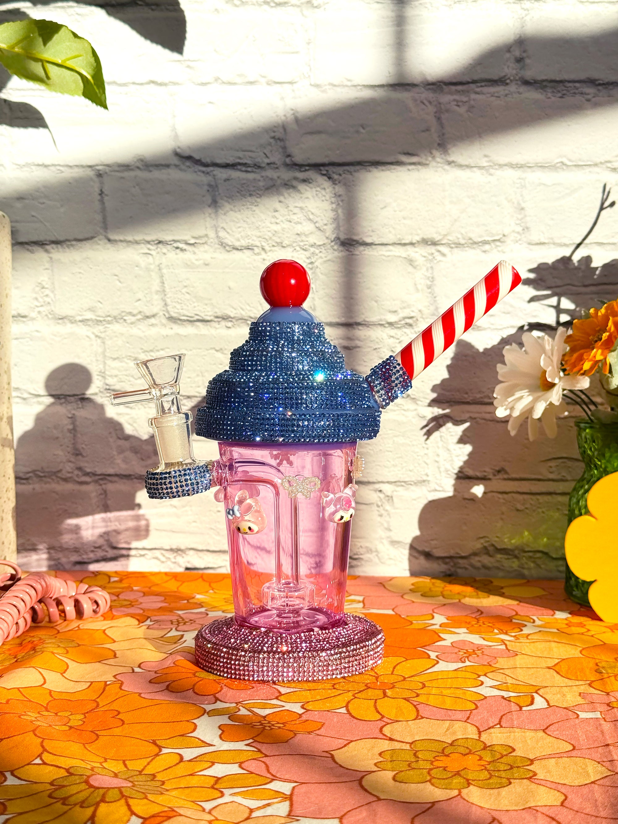 SECONDS Kawaii Milkshake Bong