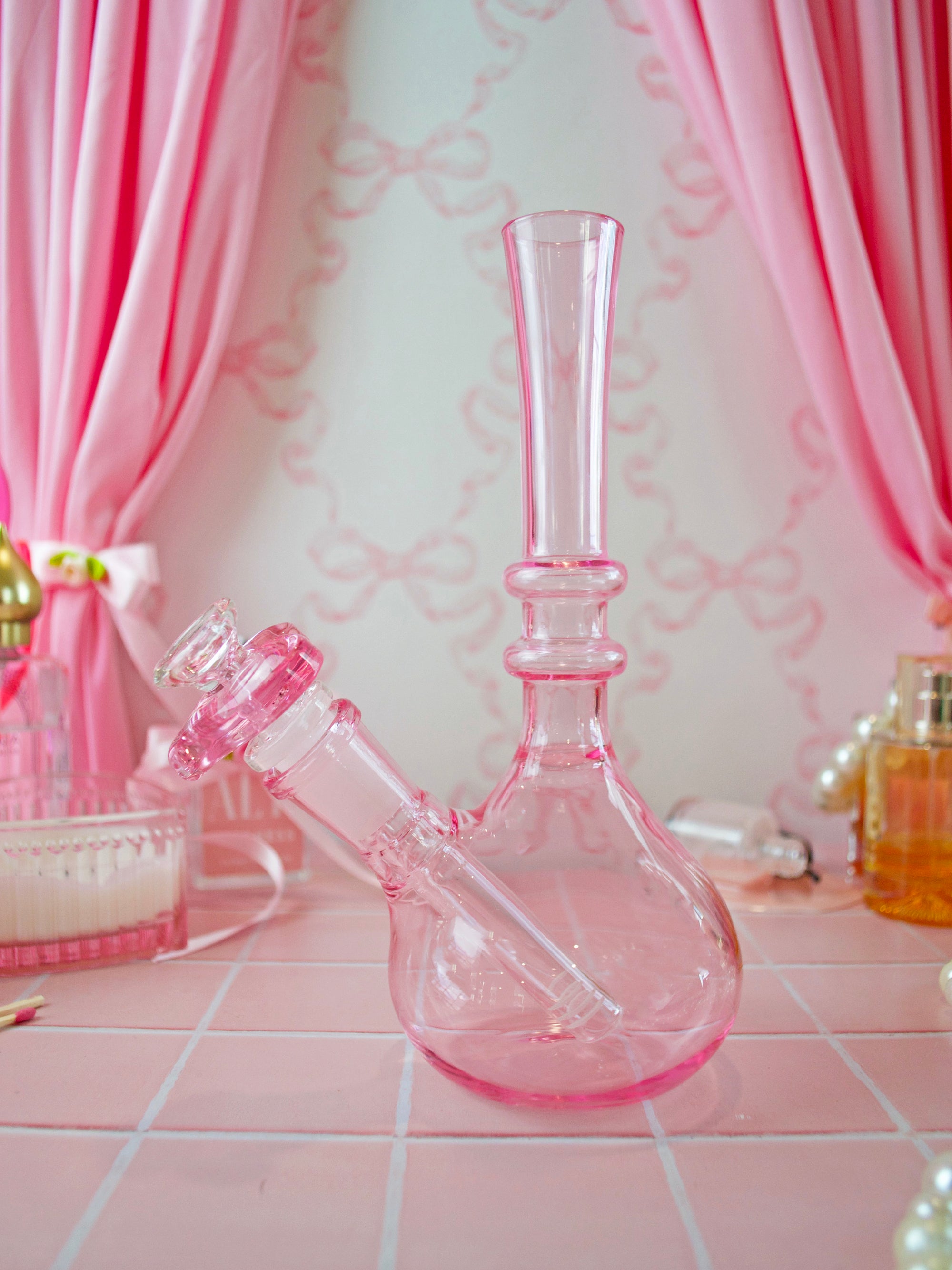 Love Potion Bong - Pink